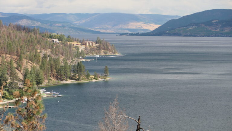 Une vue du lac Okanagan